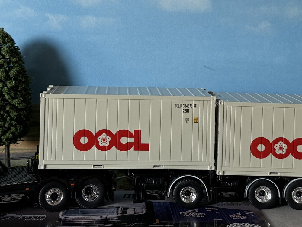 Tekno Tekno Scania 4-serie Topline 6x2 met 2x 20ft. reefer container MICHEL KRAMER