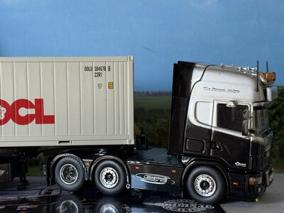 Tekno Tekno Scania 4-serie Topline 6x2 met 2x 20ft. reefer container MICHEL KRAMER