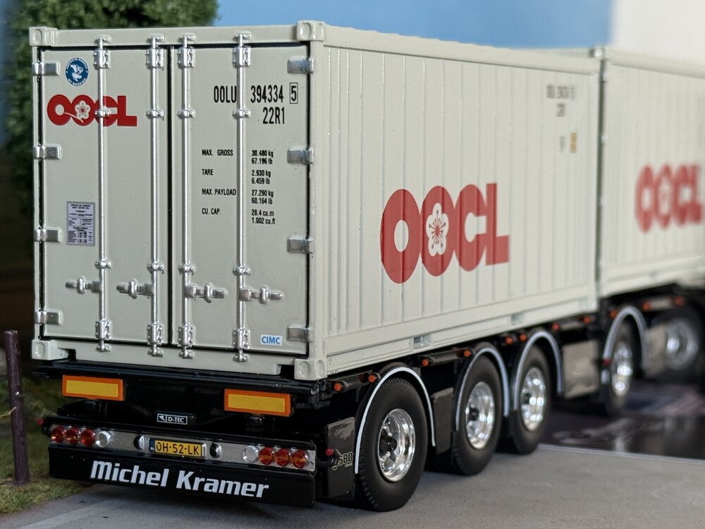 Tekno Tekno Scania 4-serie Topline 6x2 met 2x 20ft. reefer container MICHEL KRAMER