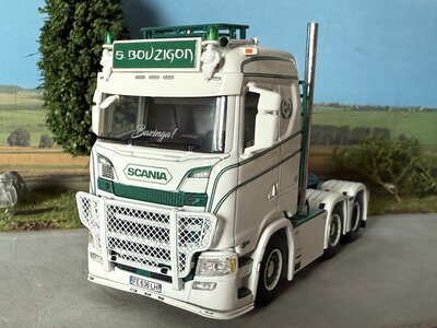 WSI WSI Scania S Normal 6x2 S. BOUZIGON