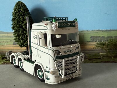 WSI WSI Scania S Normal 6x2 S. BOUZIGON
