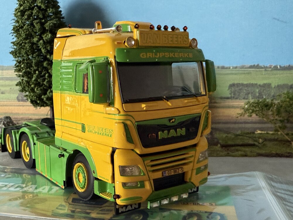 WSI WSI MAN TGX XLX EURO 6C 6x2 HANS VAN BEERS
