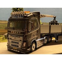 WSI Volvo FH4 Glob. 6x2 with 3-axle bricktrailer EDWIN SALARI