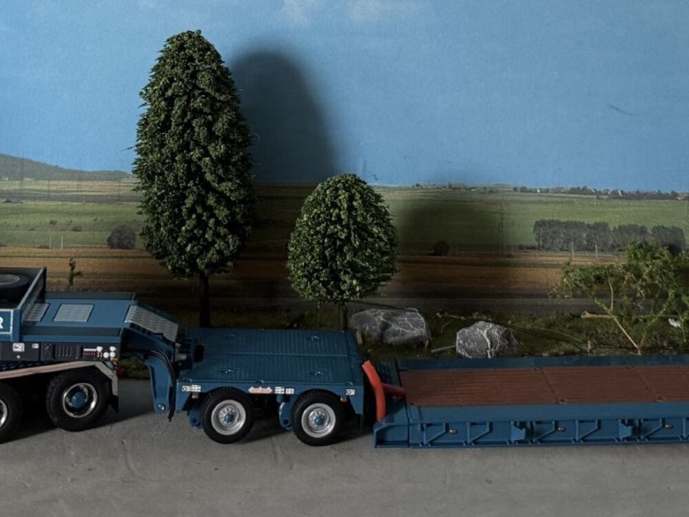WSI WSI MAN TGX XXL 8x4 met euro lowloader + interdolly ZÜRCHER