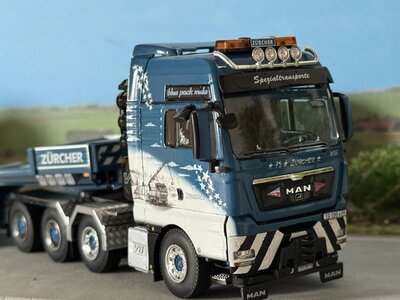 WSI WSI MAN TGX XXL 8x4 met euro lowloader + interdolly ZÜRCHER