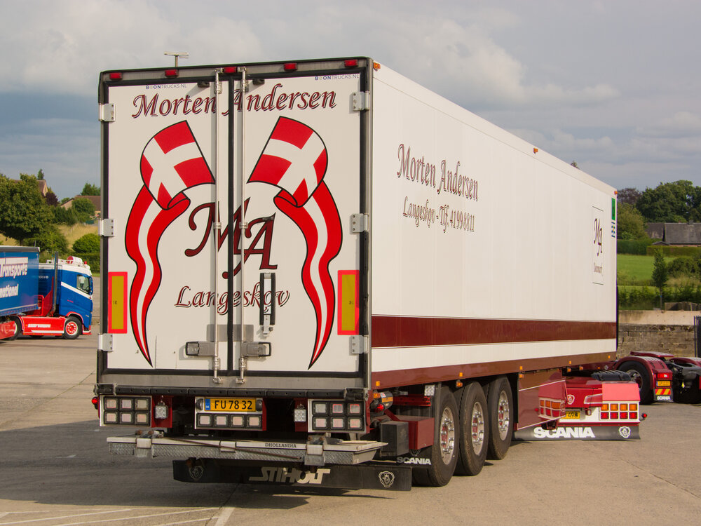 Tekno Tekno Scania Next Gen S-serie Highline with 3-axle reefer trailer MORTEN ANDERSEN
