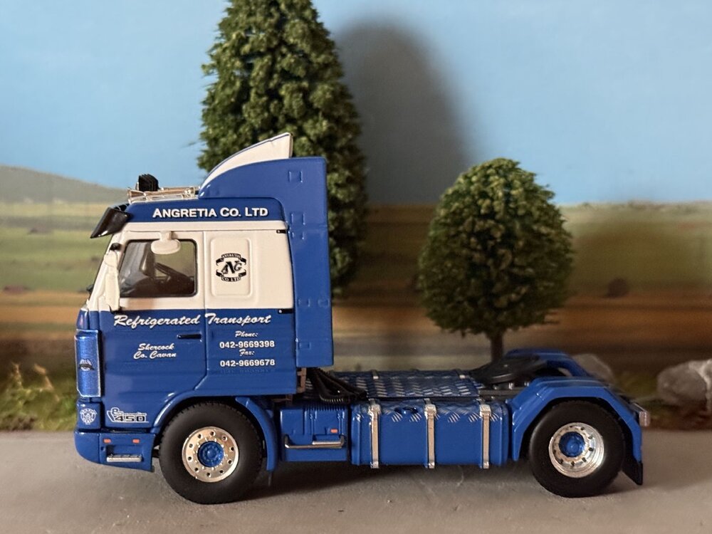 WSI WSI Scania 143M streamline 4x2 ANGRETIA CO. LTD.