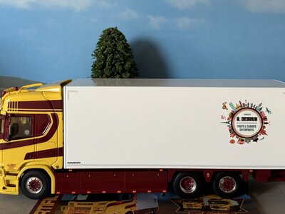 WSI WSI  Scania R Highline riged box truck 6x2 A. DEBRUX