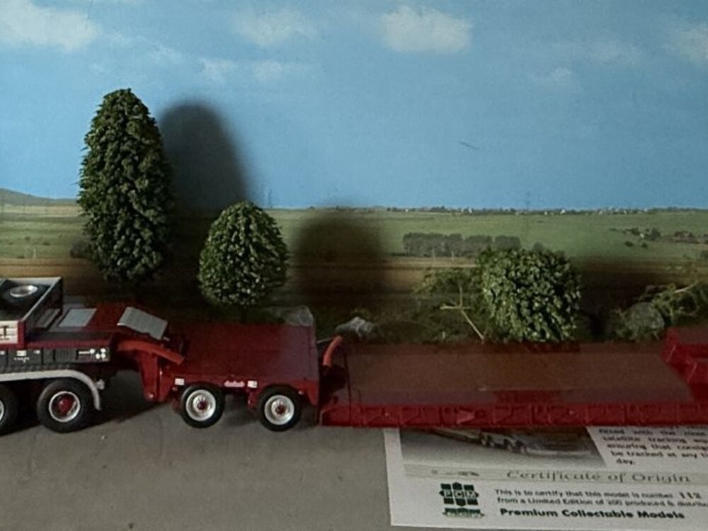 WSI WSI Volvo FH Glob. XL 8x4 with euro lowloader + interdolly CHRIS BENNETT
