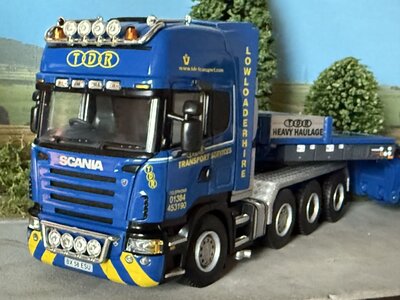 WSI WSI Scania R Topline 8x4 with euro lowloader + interdolly TDR Heavy Haulage