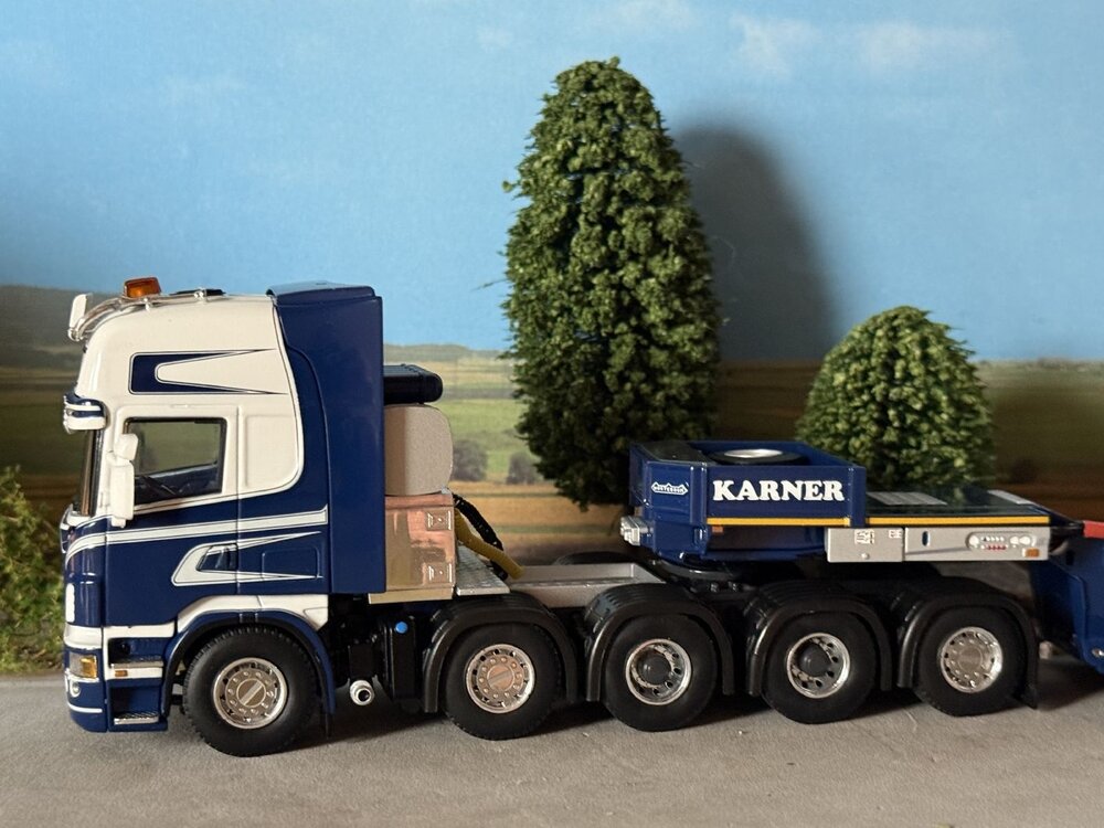 WSI WSI Scania R Topline 10x4 + 4-axle Nooteboom euro lowloader KARNER