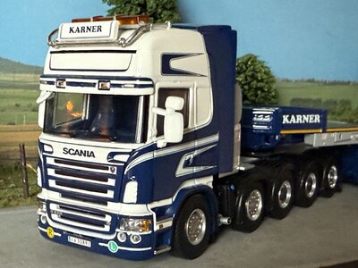 WSI WSI Scania R Topline 10x4 + 4-axle Nooteboom euro lowloader KARNER