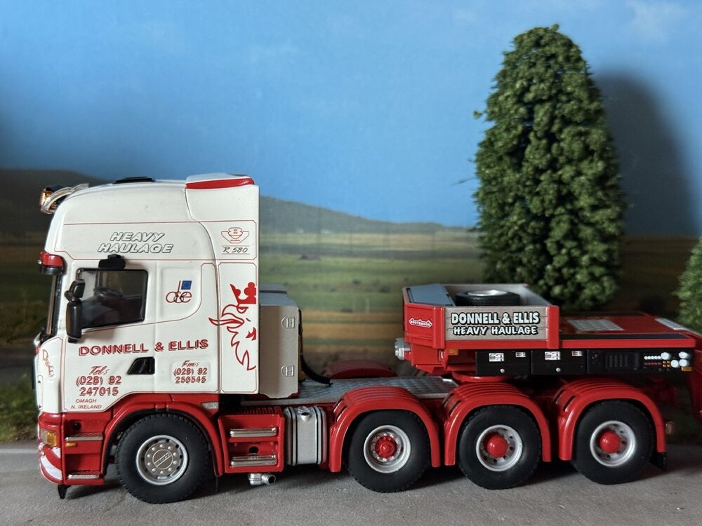 WSI WSI Scania R Topline 8x4 with euro lowloader + interdolly DONNELL & ELLIS
