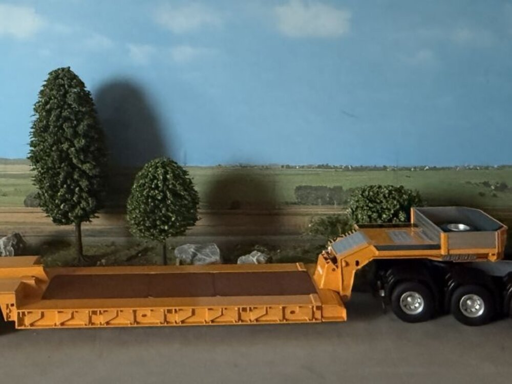 WSI WSI Scania R Highline 8x4 + 4-axle Nooteboom euro lowloader P. VOS