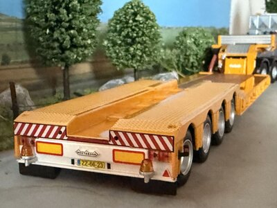 WSI WSI Scania R Highline 8x4 + 4-axle Nooteboom euro lowloader P. VOS