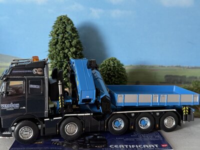 WSI WSI Volvo FH Globetrotter 10x4 with Palfinger PK150002 VERBOON