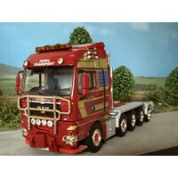 WSI MAN TGA XXL 8X4 + aanhaak as ROYAL TRANSPORT
