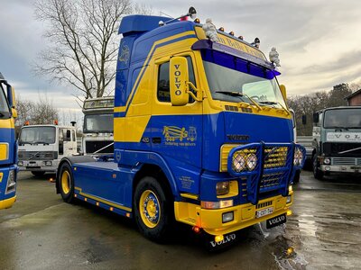 Tekno Tekno Volvo FH12 4x2 trekker ERWIN VAN BELLE