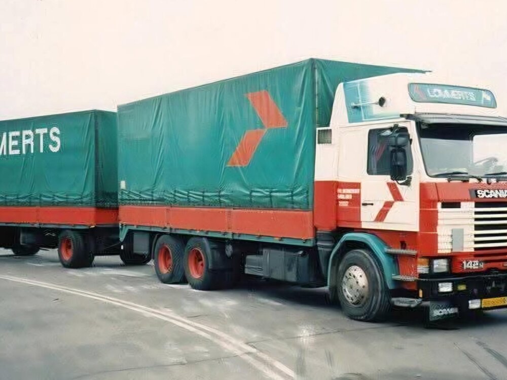 Tekno Tekno Scania 2- serie riged truck with tilt trailer LOMMERTS