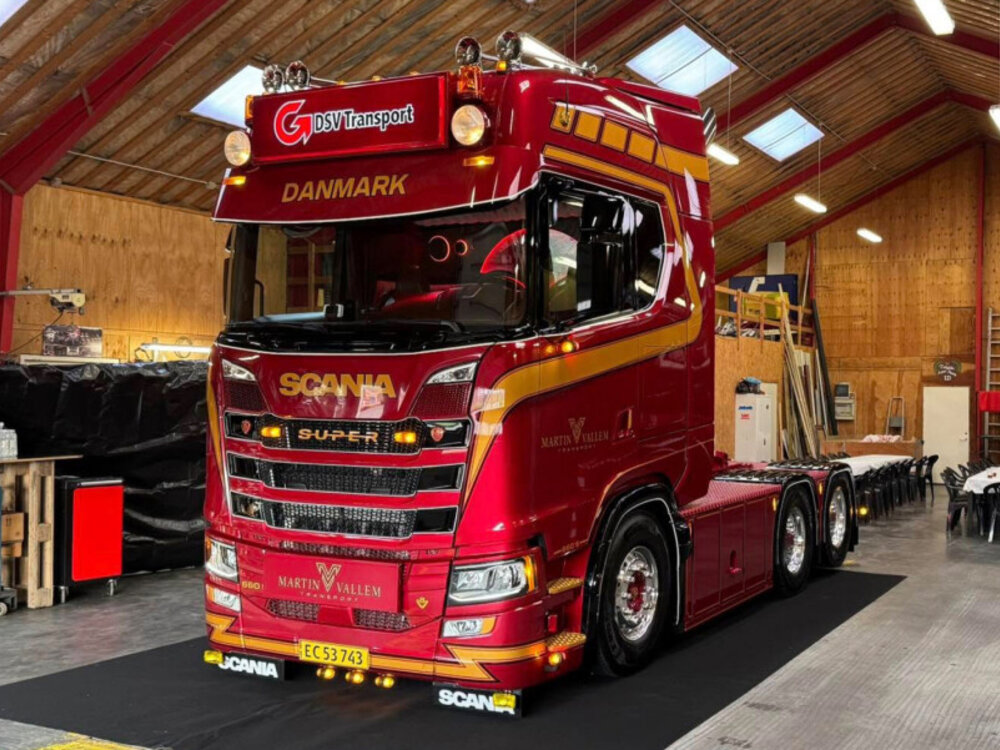 WSI WSI Scania S Highline 6x2 VALLEM