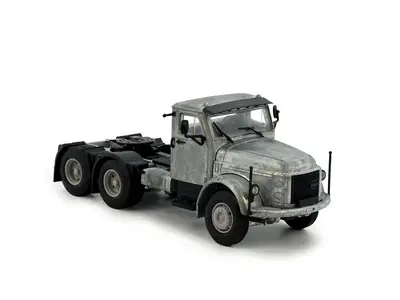 Tekno Tekno Volvo L495/ N88 day cabin 6x2 Tractor kit