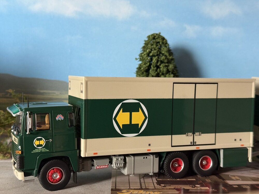 Tekno Tekno Scania 141 motorwagen met aanhanger VAN DEN BOS