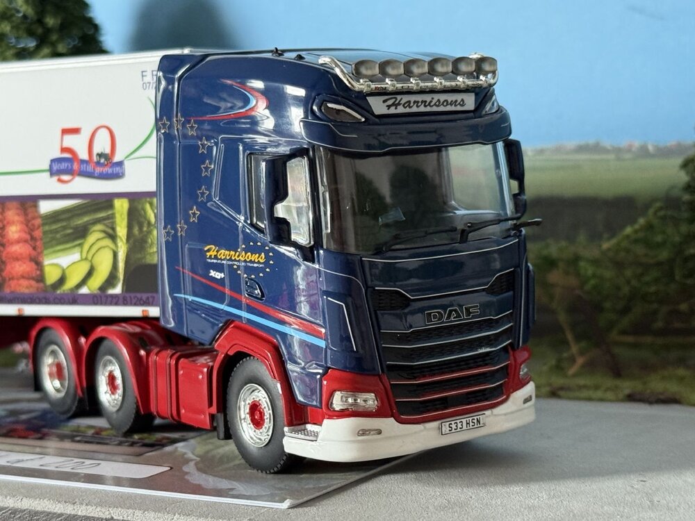 WSI WSI DAF XG+ 6x2 with 3-axle Chereau reefer trailer HARRISONS PRESTON