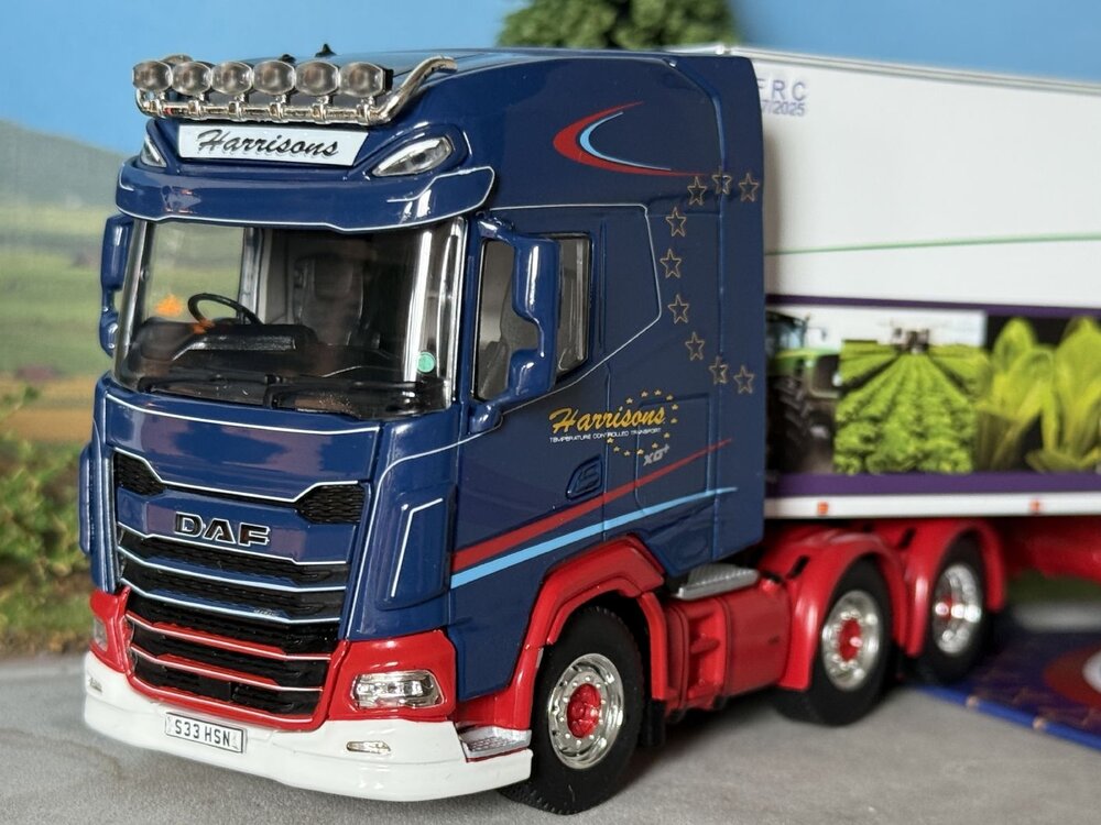 WSI WSI DAF XG+ 6x2 with 3-axle Chereau reefer trailer HARRISONS PRESTON