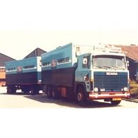 Tekno Scania 141 motorwagen met 2-assige aanhanger VAN RIJN