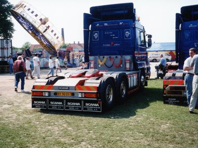 Tekno Tekno Scania 3-serie Streamline 6x2 sleepas trekker JOHN PEDERSEN