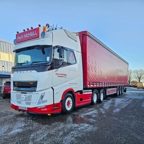 WSI WSI Volvo FH Aero 6x2 with 3-axle curtainside trailer A&A McNEILL Aidrie Scotland WSI WSI Volvo FH Aero 6x2 with 3-axle curtainside trailer A&A McNEILL Aidrie Scotland
