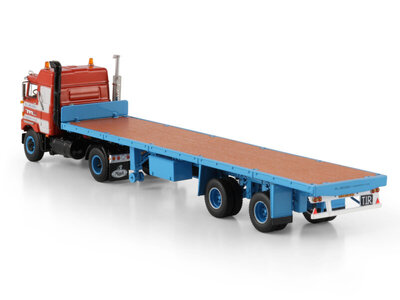 WSI WSI Mack F700 4x2 + 2-axle classic flatbed trailer VAN DER MEIJDEN