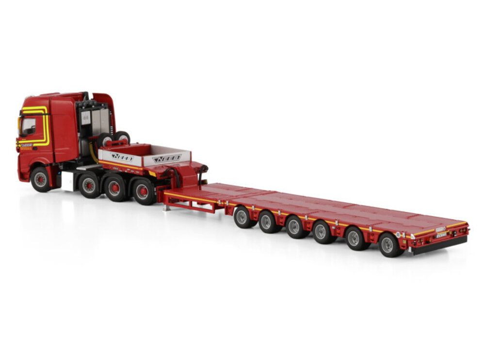 WSI WSI Mercedes- Benz Actros MP4 SLT Giga Space 8x4 with 6-axle SL Lowloader NEEB