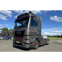 WSI MAN TGX GX with 3-axle semi-lowloader DE KRUIF MACHINES STROE