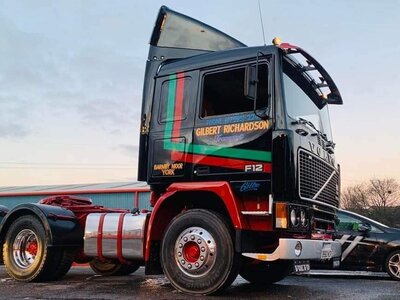 Tekno Tekno Volvo F12 6x2 GILBERT RICHARDSEN