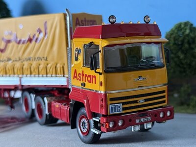 Tekno Tekno Ford Transcontinental with 3-axle tilttrailer ASTRAN