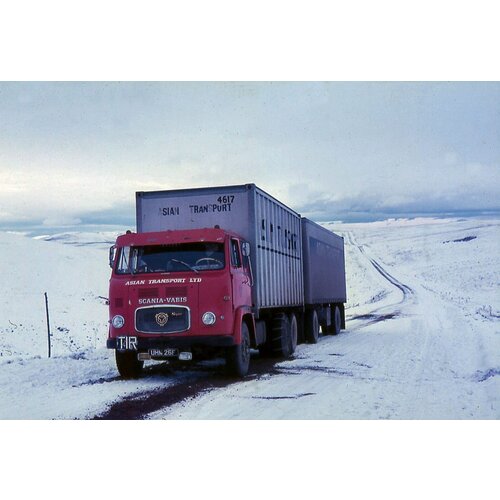Tekno Tekno Scania LB76 met 20ft container en 3-assige aanhanger ASTRAN