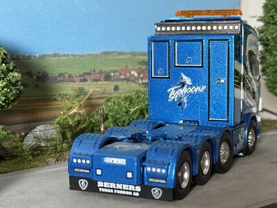Tekno Tekno Scania R-serie Topline 8x4 with Goldhofer XLE 3+5 lowloader THURHAGENS