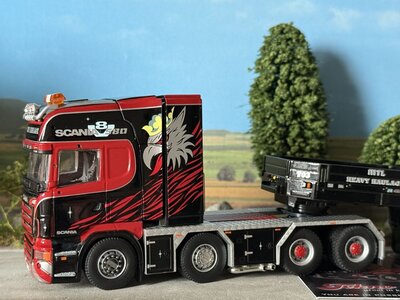 Tekno Tekno Scania R-serie Topline 8x4 with Goldhofer XLE 3+5 lowloader MTL Heavy Haulage
