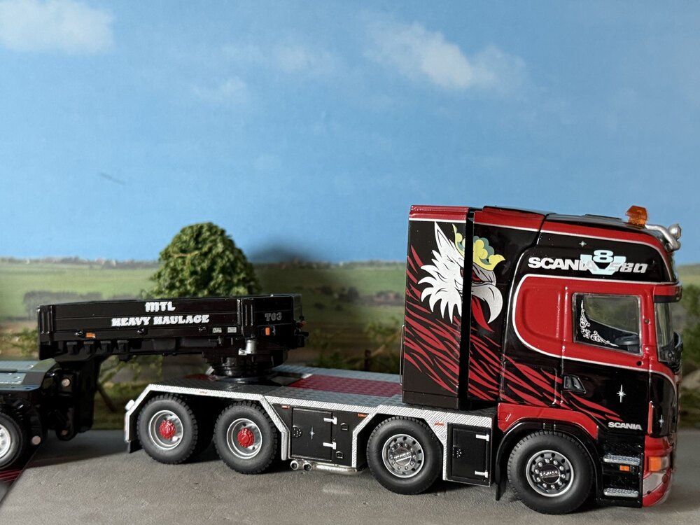 Tekno Tekno Scania R-serie Topline 8x4 with Goldhofer XLE 3+5 lowloader MTL Heavy Haulage