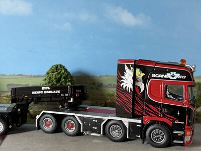 Tekno Tekno Scania R-serie Topline 8x4 with Goldhofer XLE 3+5 lowloader MTL Heavy Haulage