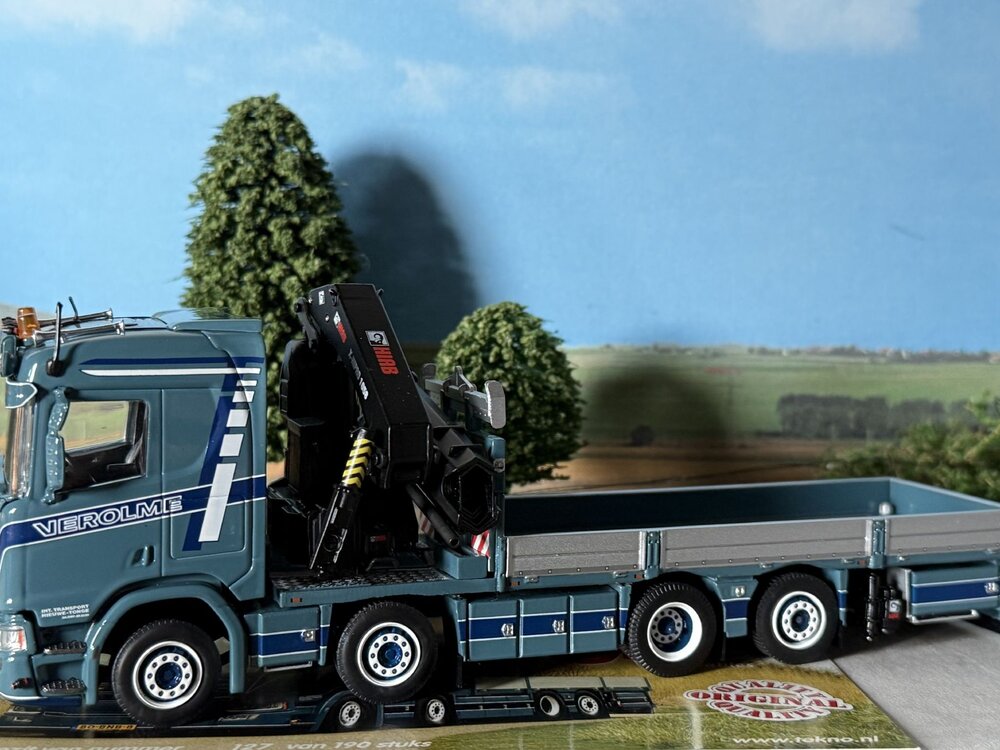 Tekno Tekno Scania NGR 8×2 motorwagen met Hiab X-Hipro 558 kraan VEROLME TRANSPORT