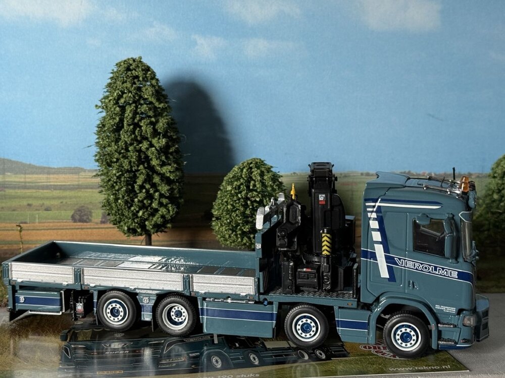 Tekno Tekno Scania NGR 8×2 motorwagen met Hiab X-Hipro 558 kraan VEROLME TRANSPORT