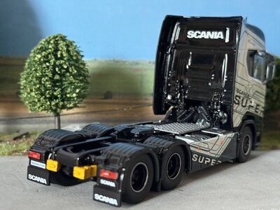 Tekno Tekno Scania Super Next Gen Highline 6x2 sleepas SCANIA SUPER