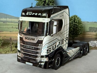 Tekno Tekno Scania Super Next Gen Highline 6x2 sleepas SCANIA SUPER