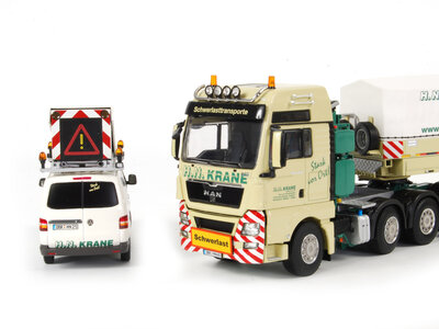 WSI WSI MAN TGX XXL 8x4 + scheuerle intercombi module + VW T5 BF3 H.N. KRANE