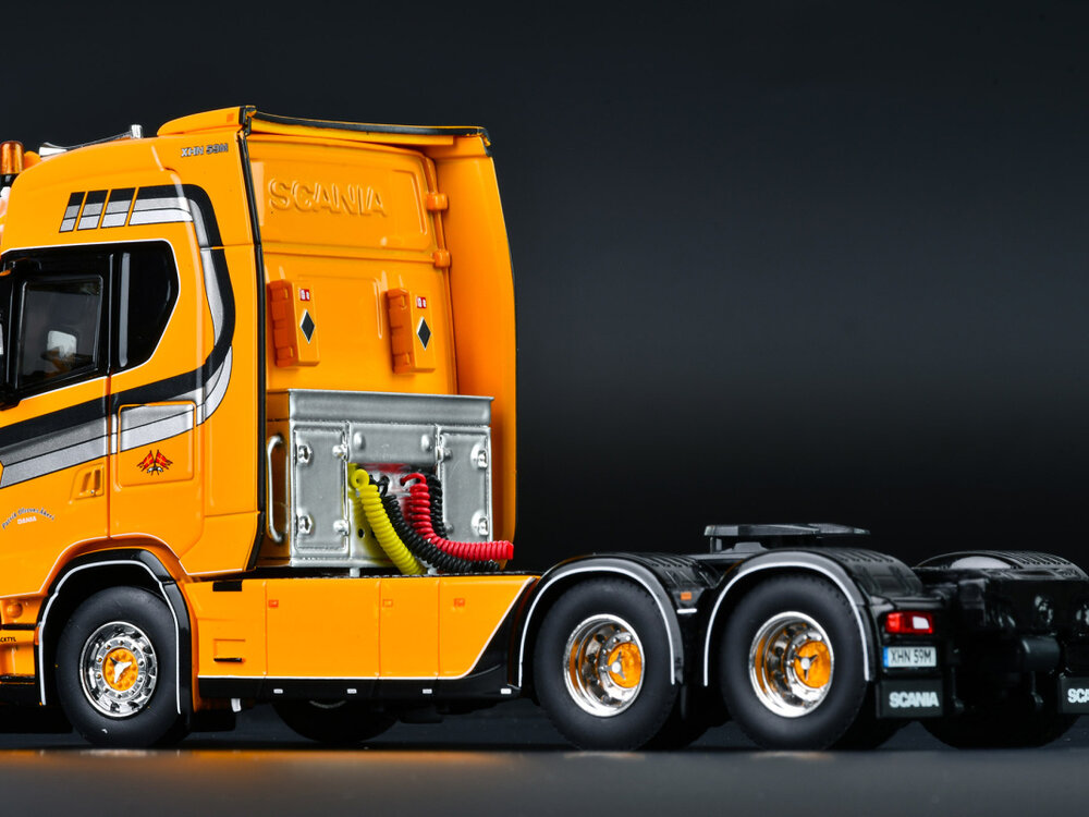 IMC IMC Scania S  High roof 6x4 PATRIK OLSSONS AKERI