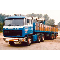 WSI FTF FD Serie 6x4 with 3-axle classic brick trailer JOS H. BROUWER