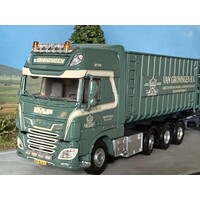 Tekno DAF XF Super Space Cab haakarm combinatie VAN GRONINGEN