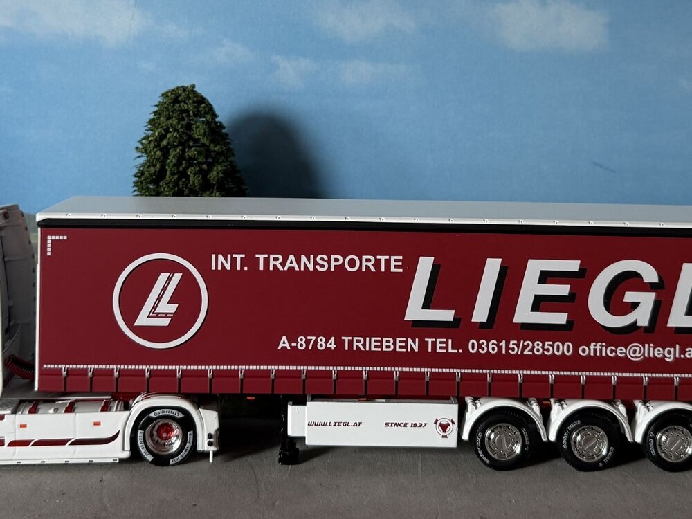 WSI WSI Scania S Highline 4x2 with 3-axle curtainside trailer LIEGL